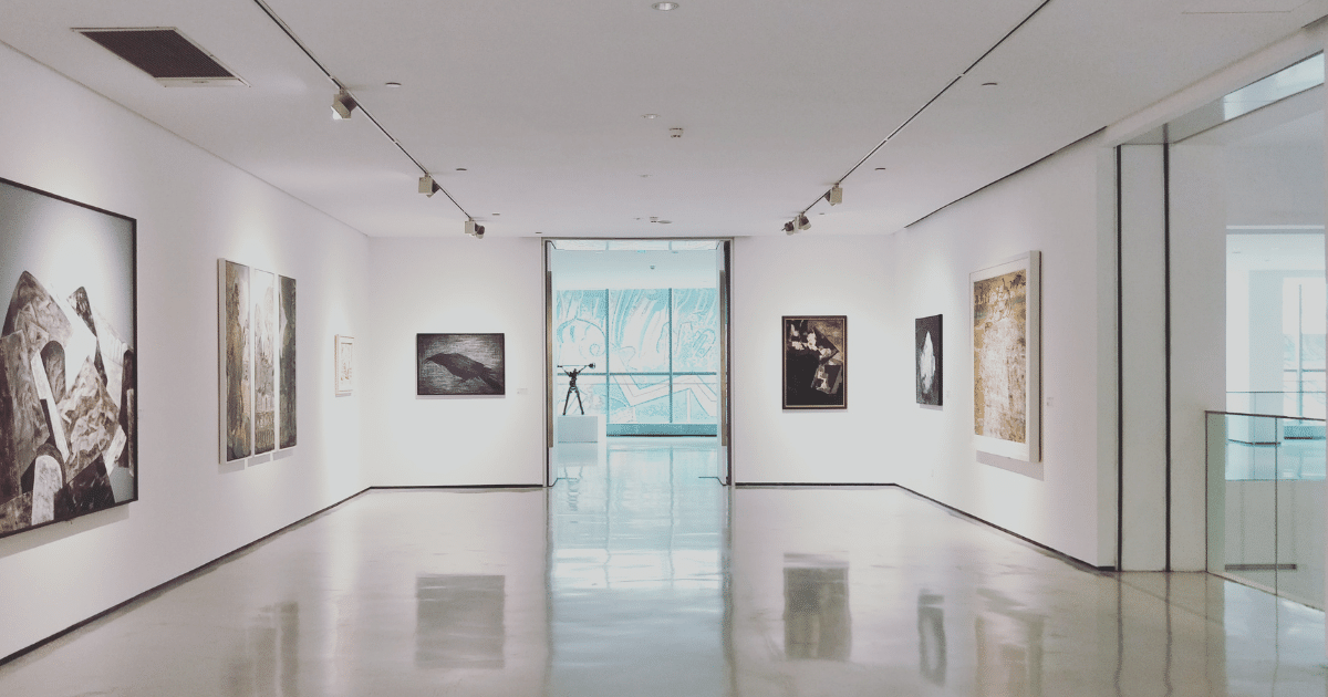 L’EFET Photographie est de retour pour vous présenter Des expositions minutieusement sélectionnées pour vous. Plongez dans ces expériences uniques sans plus attendre !